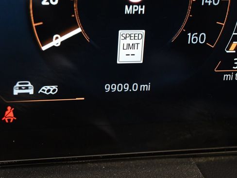 Used 2024 Ford Mustang GT Premium RWD image 31