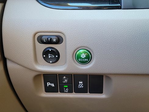 Used 2021 Honda Pilot Touring image 27