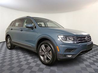 Used 2020 Volkswagen Tiguan SEL w/ 3rd Row Seat Package video 1