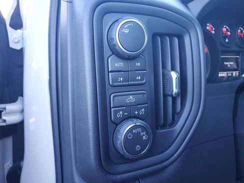 New 2026 Chevrolet Silverado 1500 Custom Trail Boss w/ LPO, Dark Essentials Package image 22