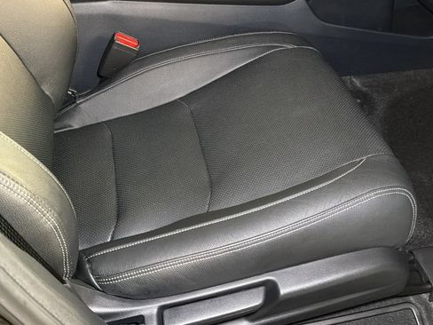 Used 2021 Honda HR-V EX-L image 12