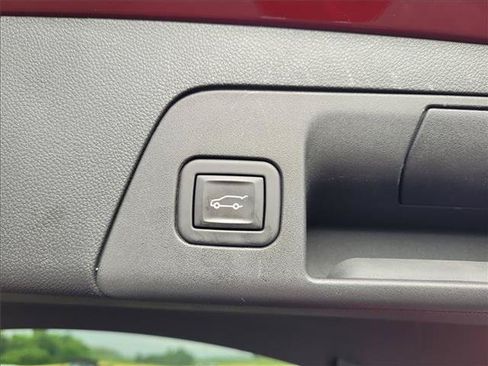 Used 2023 Buick Envision Preferred FWD image 8