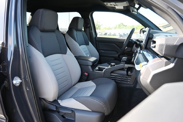 Used 2026 Toyota Tacoma TRD Off-Road AWD/4WD image 10
