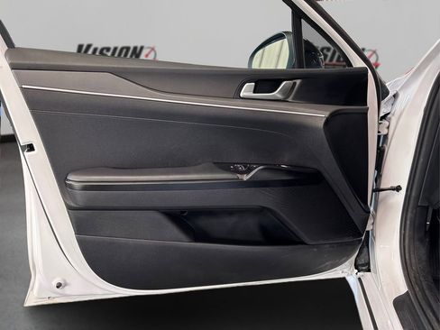 Used 2024 Kia K5 GT-Line w/ GT-Line Premium Package image 23