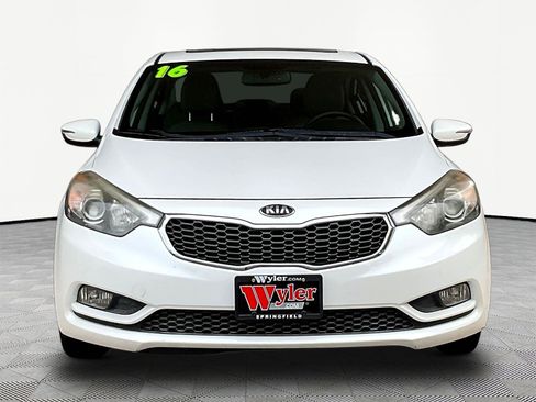 Used 2016 Kia Forte EX w/ EX Premium Package FWD image 2