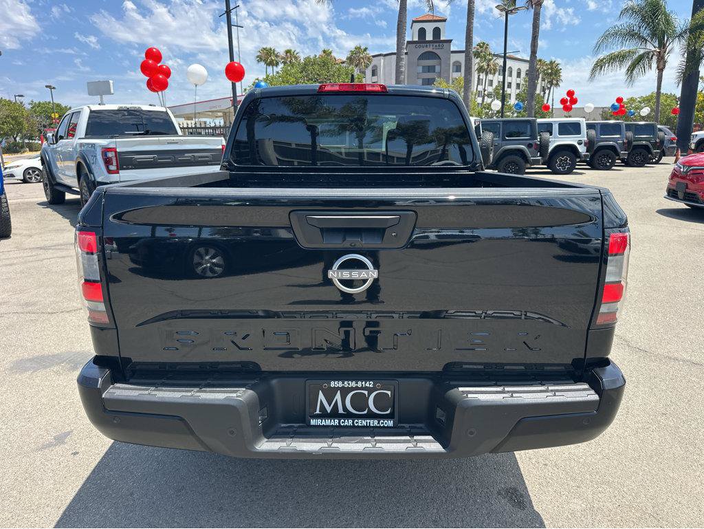 Used 2022 Nissan Frontier S w/ Technology Package RWD image 12
