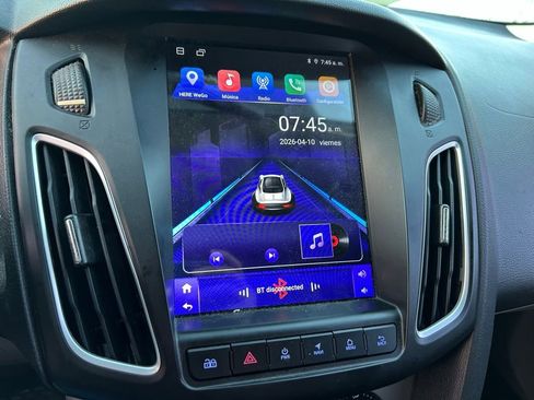 Used 2014 Ford Focus SE image 24