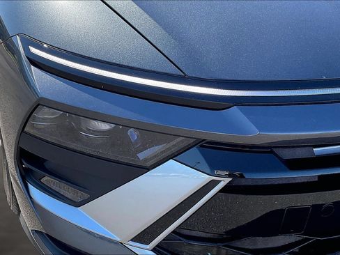 Certified 2025 Hyundai Sonata SE FWD image 32