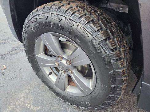 Used 2015 Jeep Patriot High Altitude image 12