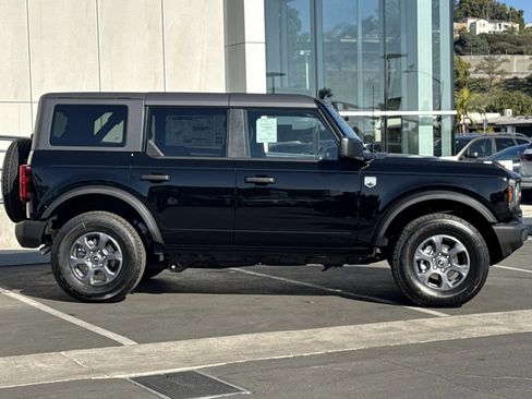 New 2025 Ford Bronco Big Bend image 2