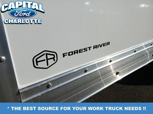 New 2027 Ford E-350 and Econoline 350 Super Duty w/ Power Equipment Group RWD image 9