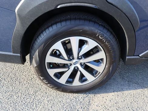 Certified 2025 Subaru Outback Premium w/ Popular Package #1 image 40