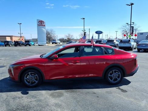 Used 2025 Kia K4 LXS image 7