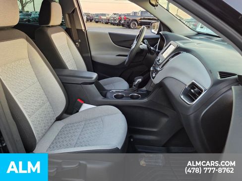 Used 2023 Chevrolet Equinox LS w/ Midnight Edition image 15