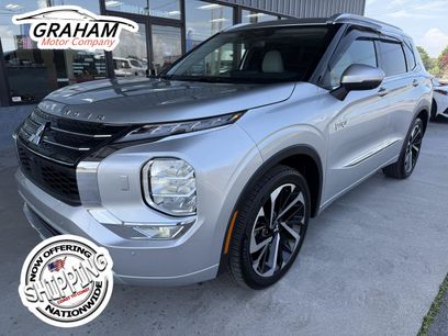 Used 2025 Mitsubishi Outlander SEL Plug-In Hybrid