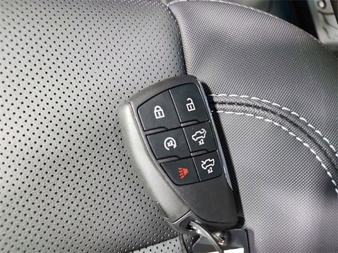 New 2026 GMC Hummer EV 4x4 Crew Cab image 32