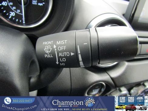 Used 2021 MAZDA MX-5 Miata RF Grand Touring RWD image 22