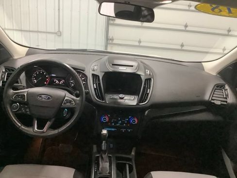 Used 2018 Ford Escape SE w/ SE Sport Appearance Package AWD/4WD image 14