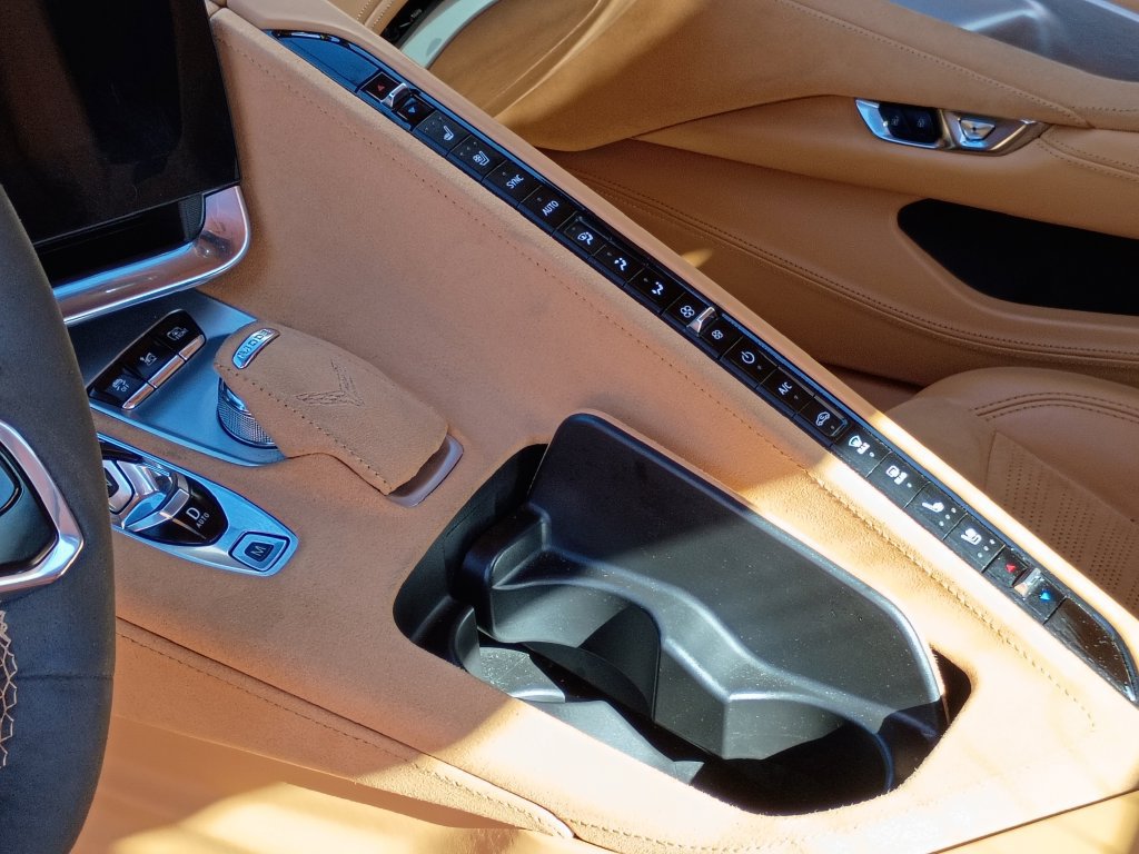Used 2023 Chevrolet Corvette Stingray Premium Conv w/ Battery Protection Package RWD image 23