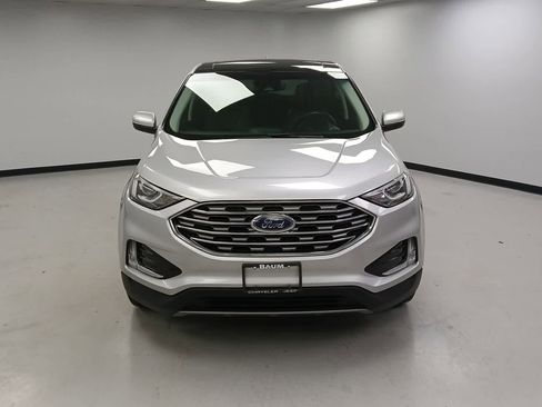 Used 2019 Ford Edge Titanium w/ Cold Weather Package image 3