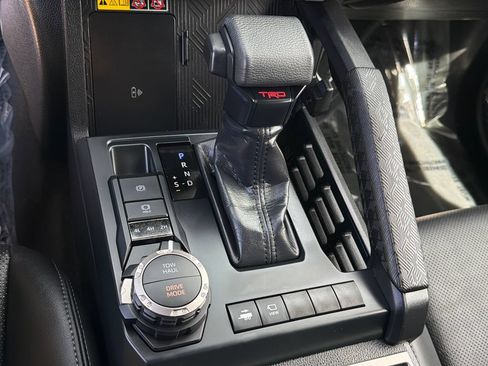 Used 2026 Toyota Tacoma TRD Sport w/ TRD Sport Premium Package AWD/4WD image 33