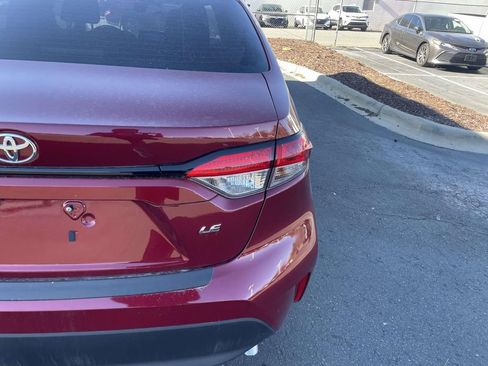 Used 2025 Toyota Corolla LE image 16