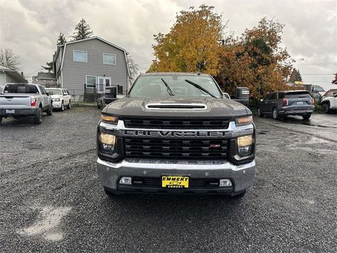 Used 2020 Chevrolet Silverado 2500 LT w/ All Star Edition image 8
