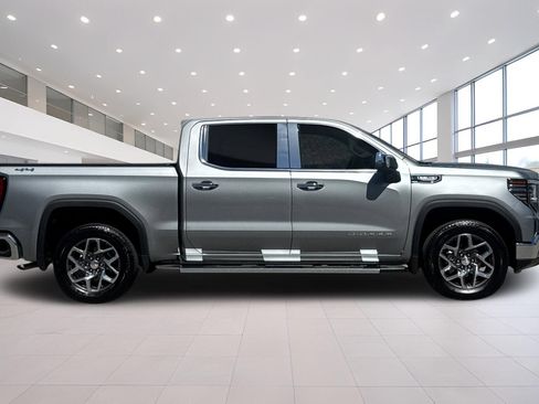Used 2025 GMC Sierra 1500 SLT w/ SLT Premium Plus Package AWD/4WD image 3