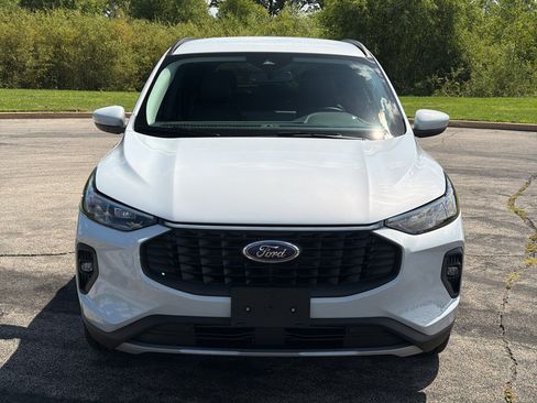 Used 2025 Ford Escape Platinum AWD/4WD image 7