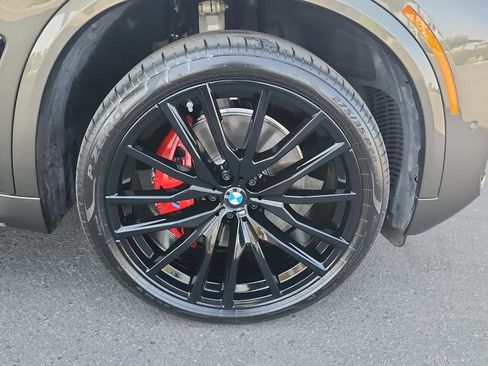 Used 2026 BMW X5 sDrive40i w/ M Sport Package RWD image 8