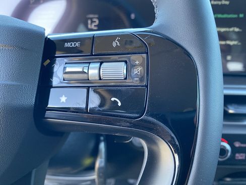 New 2026 Kia Sorento EX FWD image 15