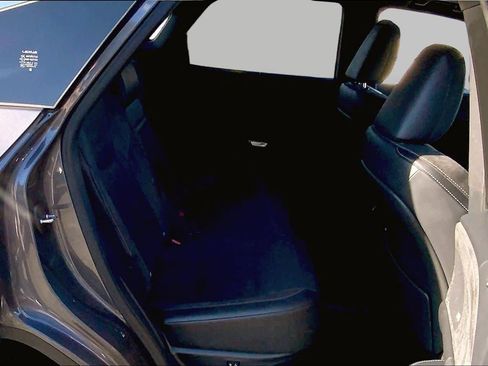 Certified 2026 Lexus RX 450h AWD w/ Convenience Package image 20
