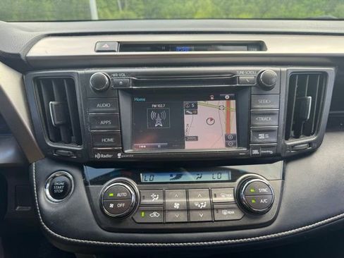 Used 2015 Toyota RAV4 Limited w/ Technology Package AWD/4WD image 24