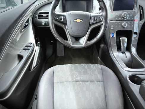 Used 2014 Chevrolet Volt FWD image 33
