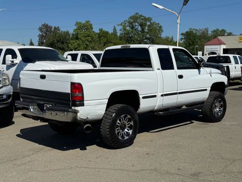 Used 1999 Dodge Ram 2500 Truck Long Bed image 3