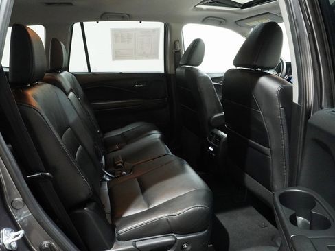 Used 2022 Honda Pilot EX-L image 16