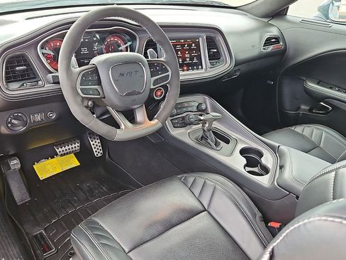 Used 2023 Dodge Challenger SRT Hellcat w/ Driver Convenience Group RWD image 12