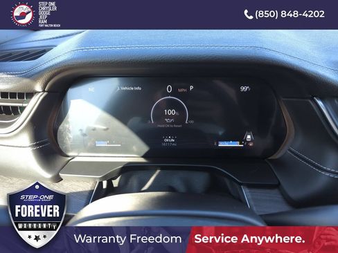 Used 2025 Jeep Grand Cherokee L Limited w/ Black Appearance Package AWD/4WD image 38