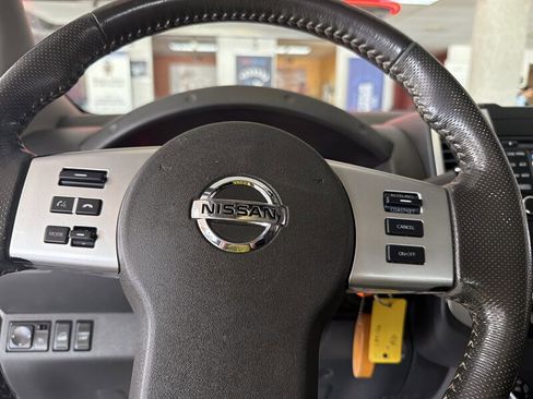 Used 2019 Nissan Frontier PRO-4X w/ Pro-4x Luxury Package AWD/4WD image 27