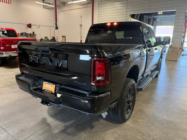 Used 2025 RAM 2500 Big Horn AWD/4WD image 23