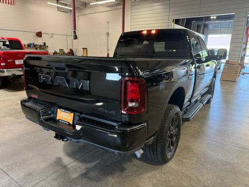 Used 2025 RAM 2500 Big Horn AWD/4WD image 23