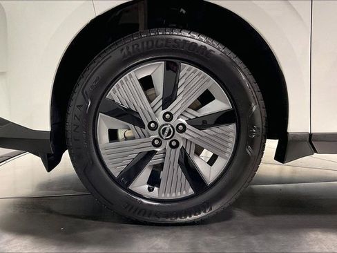 Used 2025 Nissan Murano SL w/ Cargo Package AWD/4WD image 9