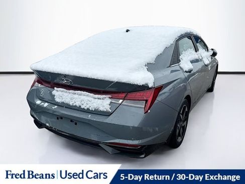 Used 2023 Hyundai Elantra Limited image 7