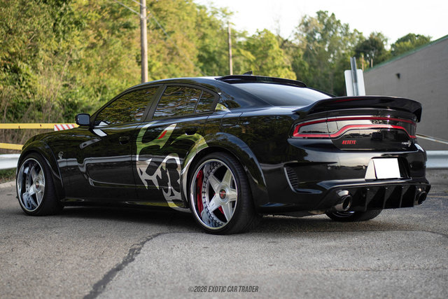 Used 2021 Dodge Charger SRT Hellcat RWD image 5
