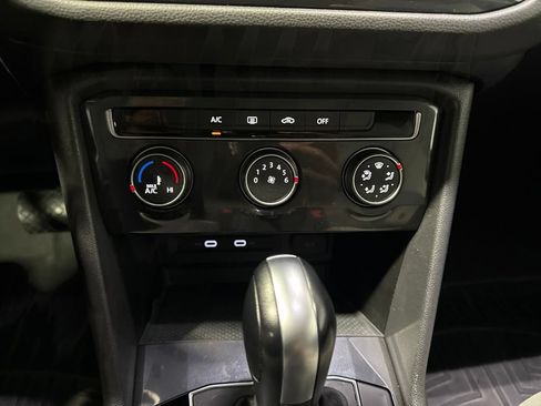 Used 2020 Volkswagen Tiguan S AWD/4WD image 19