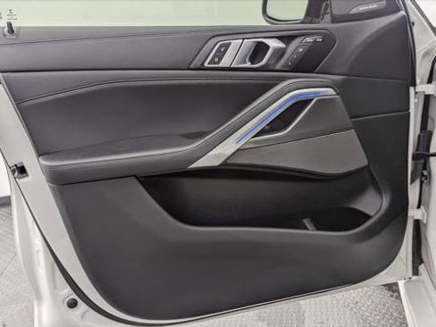 Used 2023 BMW X6 xDrive40i w/ M Sport Package image 13