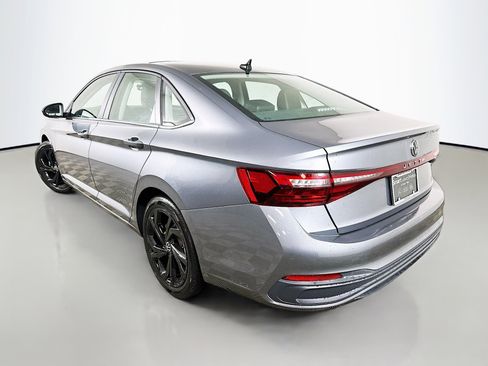 New 2026 Volkswagen Jetta SE FWD image 5