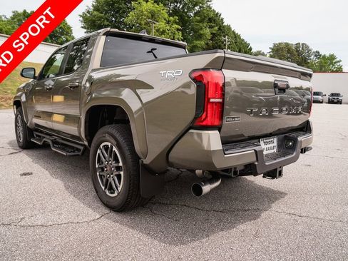 Certified 2025 Toyota Tacoma TRD Sport RWD image 5