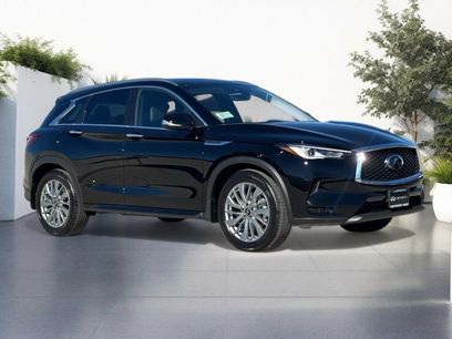 New 2025 INFINITI QX50 Luxe