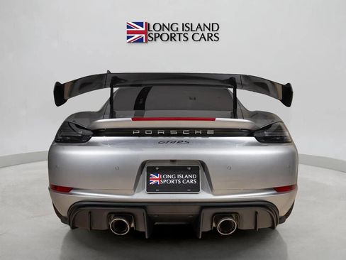 Used 2024 Porsche 718 Cayman GT4 RS w/ Weissach Package RWD image 4